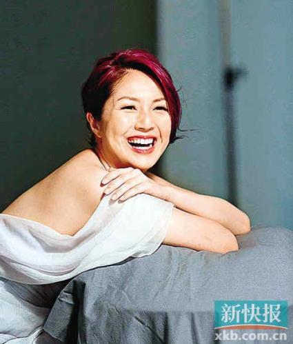 杨千嬅复工面色红润记挂儿子定时看照片(图)