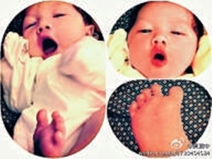 黄贯中晒女儿嘟嘴照小宝贝嘴唇似朱茵性感(图)