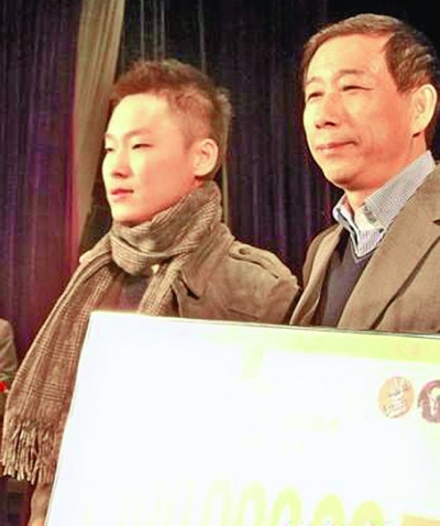 梁博获母校奖励10万元老师权振东获8万奖金(图)