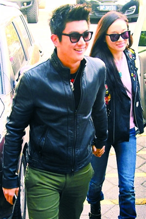 霍思燕获男友示爱撒娇网友:多般配的一对(图)