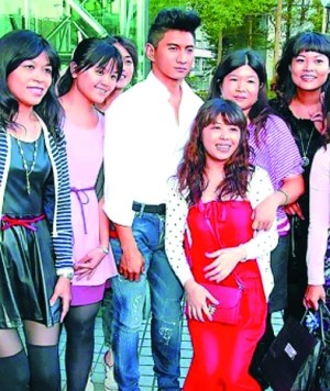 传吴奇隆与经纪人日久生情怒斥:瞎说(图)
