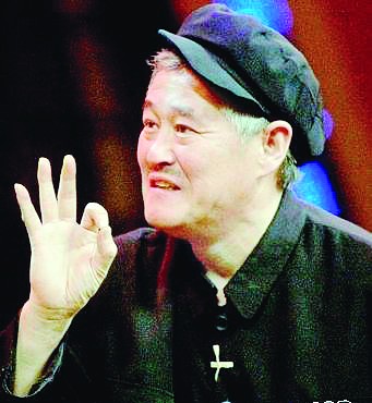 王石与“新欢”相识学校走红赵本山李湘都曾是学员