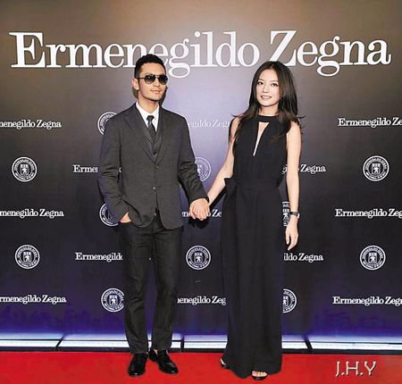 黄晓明承认曾单恋赵薇可惜当时女方“名花有主”