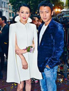刘嘉玲盼与谢霆锋合作:想演包养他的女人(图)