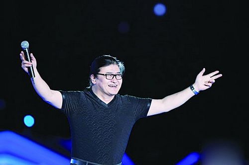 刘欢确认退出“好声音”:他们12月的巡演我不参加