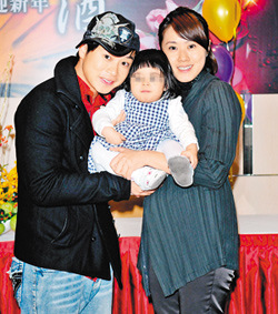 “南拳妈妈”弹头离婚周杰伦恭喜称