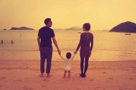 孙俪为爱子庆生秀背影照小等等憨态可掬(图)