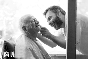 《一次别离》国内遇冷一人“包场”看片惨淡