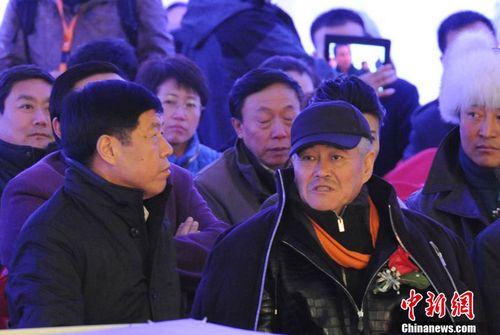 赵本山表态会上2013年春晚已跟哈文聊过(图)