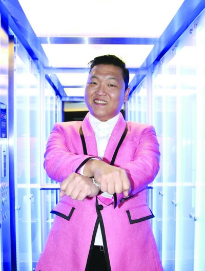 “鸟叔上春晚”传言引恶意攻击哈文:知道在干什么