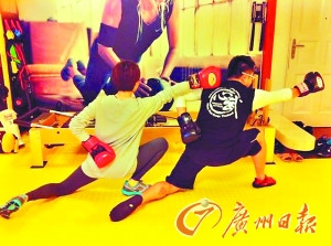 孙俪恶搞“航母style”网友建议上春晚领舞(图)