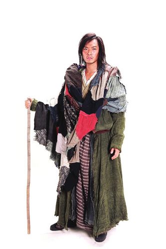 钟汉良版乔峰定妆照曝光网友吐槽就是丐帮帮主