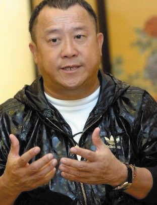 曾志伟遭反黑重案组调查或被起诉四大罪名(图)