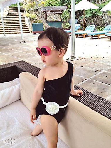 林熙蕾晒女儿泳装照舒淇:太养眼了(图)