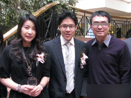 霍启刚郭晶晶婚后首度恩爱亮相粉碎婚变谣言(图)
