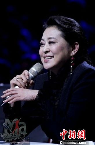 倪萍《妈妈来了》被疑向选手放水回应:我挺尖刻