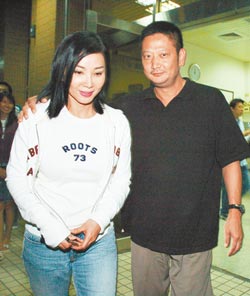 为争财产陈美凤婚变1年仍未离婚再起纠纷(图)