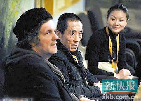 网友呼吁张艺谋回应“超生”一事:说出真相