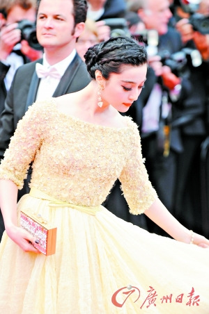 ������̸��ɺ�̺��Ϊý��������ʱ�е�����