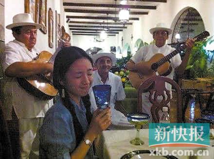 林依晨与男友墨西哥度假晒搞笑照不见男友(图)