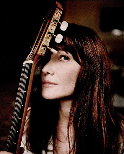 ǰ������һ�����ط���̳д���͸��Ϲ������루ͼ��