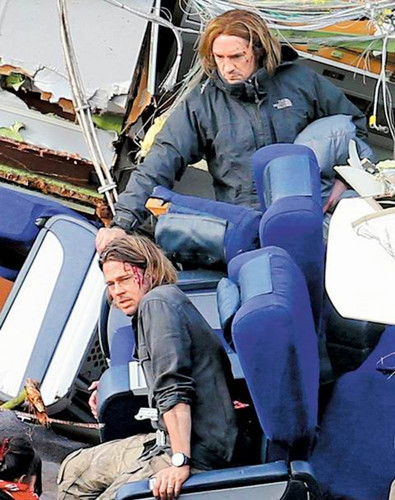 皮特拍片坐领900万英镑替身上工18小时只拿80元