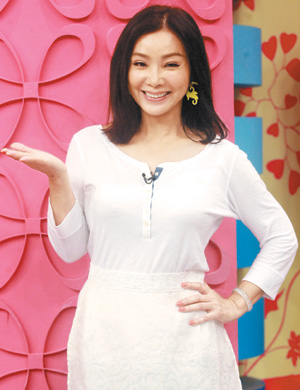 台艺人陈美凤谈离婚:我很自在,我抬头挺胸(图)
