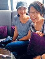 关咏荷为张家辉成就骄傲否认老公抑郁症复发