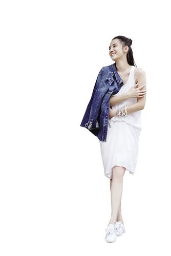 С�μ����·����Ƭ�ع⴩��ȹ�񵭿��ˣ�ͼ��