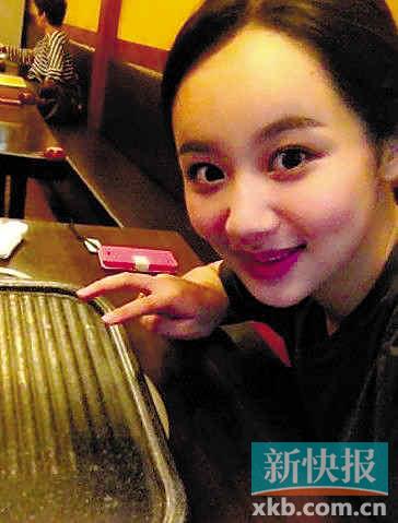 传“小雪”杨紫交富豪男友豪车接送海外狂游(图)