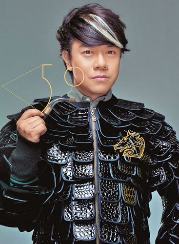 蔡康永因过于劳累致面部神经失调(图)