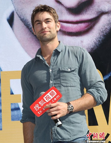 绯闻女孩男主角nate首次来华自称喜欢章子怡