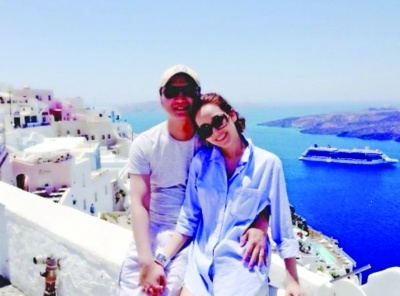 侯佩岑与老公度假罕见晒老公正面照(图)