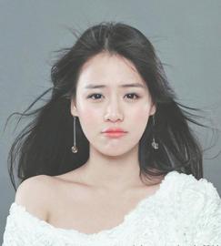 ����������Ů������δ���ޡ���������ͼ��