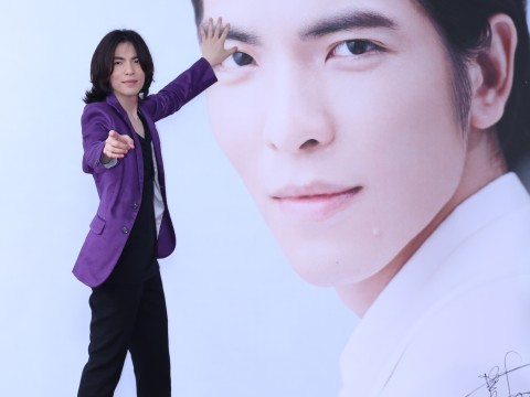 萧敬腾险遭歹徒泼粪近两月常接恐吓电话(图)