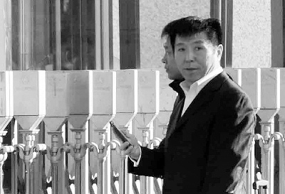 李某某强奸案二审开庭法院不公开开庭审理(图)