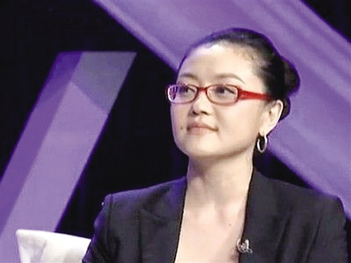 王刚34岁女儿现任某拍卖公司高管近照曝光(图)