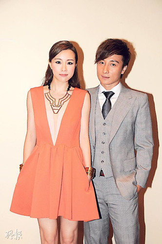 邓丽欣晒戒指照疑与方力申结婚(图)