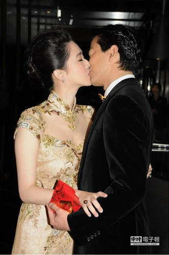 ��������۰ڻ���͸¶���Ż���4�����£�ͼ��