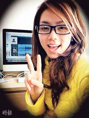 邓紫棋未受与林宥嘉分手传闻影响兴高采烈传视频