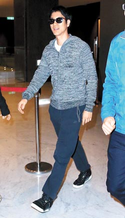 张惠妹缺席与王力宏同场晚宴惹猜疑经纪人澄清