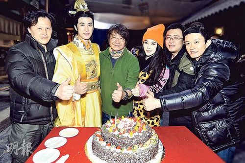 李治廷剧组庆祝27岁生日曾与范冰冰传过绯闻(图)