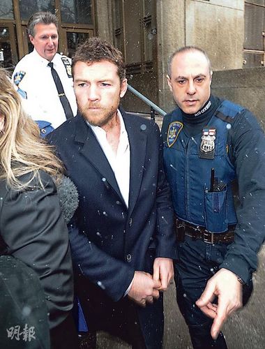 “阿凡达”沃辛顿打狗仔被控告最高可判监禁一年