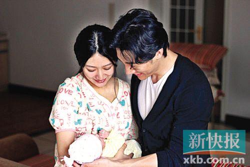 艺人白冰晒宝宝脚丫特写照(图)