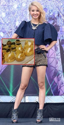 蔡依林化身厨娘挑战甜点制作晒成品引围观(图)