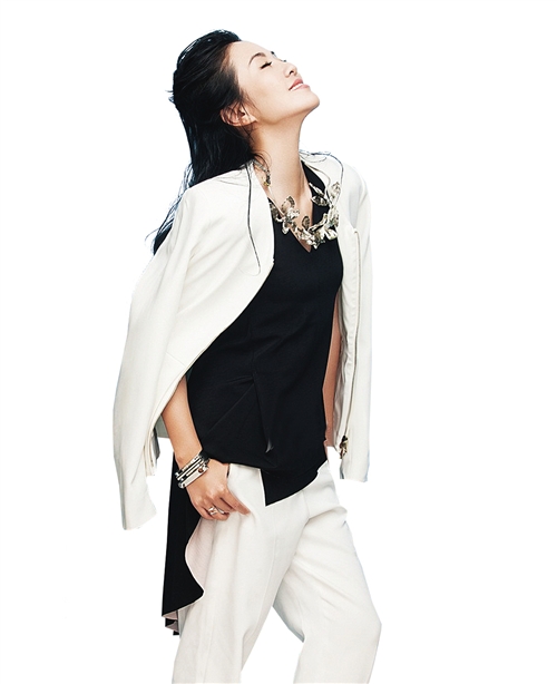 Ҷ���־��Ƭ�ع�֪�����ͳ����ջ�ͼ��