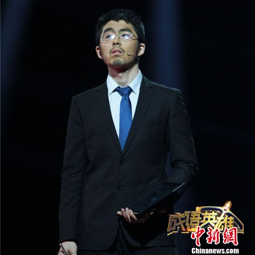 ������Ӣ�ۡ�ѡ�ֳ���Ƭ��������Σ����������