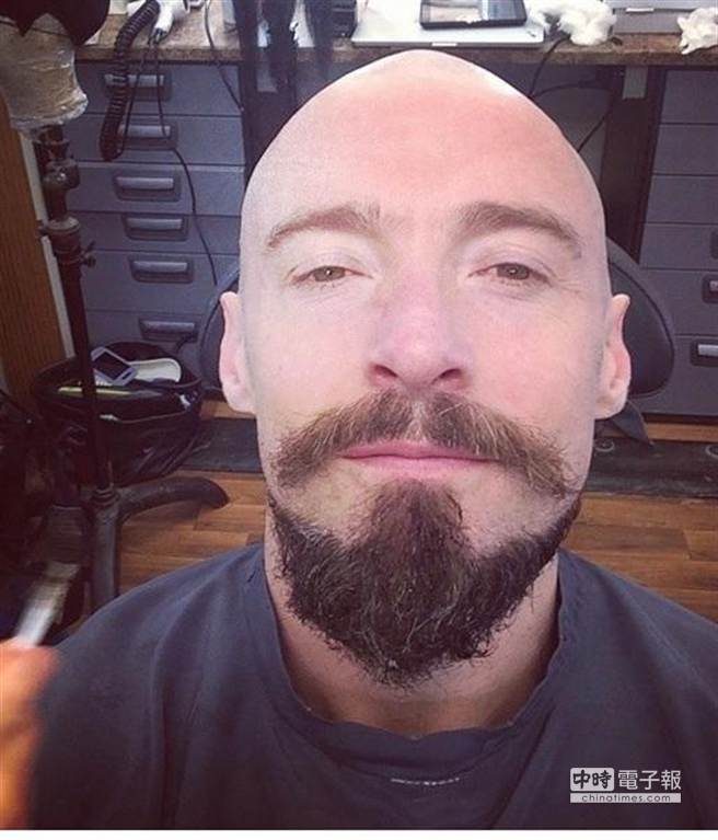 狼叔休杰克曼晒光头照粉丝大呼不适应图