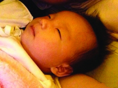 汪小菲晒妻女照网友夸赞大S美艳(图)