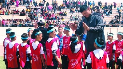 姚明夫妇首次参加真人秀(图)